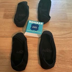 Bombas women’s Low Cut No Show black socks size Medium